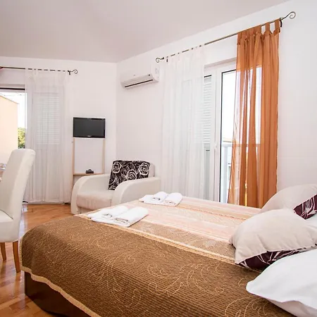 Lotusapart Premantura