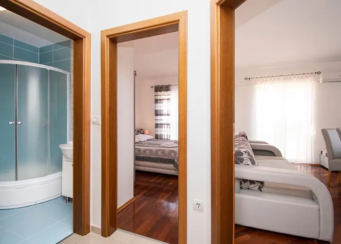 Lotusapart Apartman *