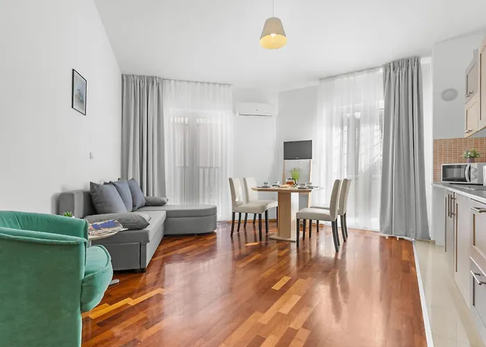 Lotusapart Apartment *